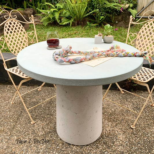 Eden | Outdoor Concrete Table